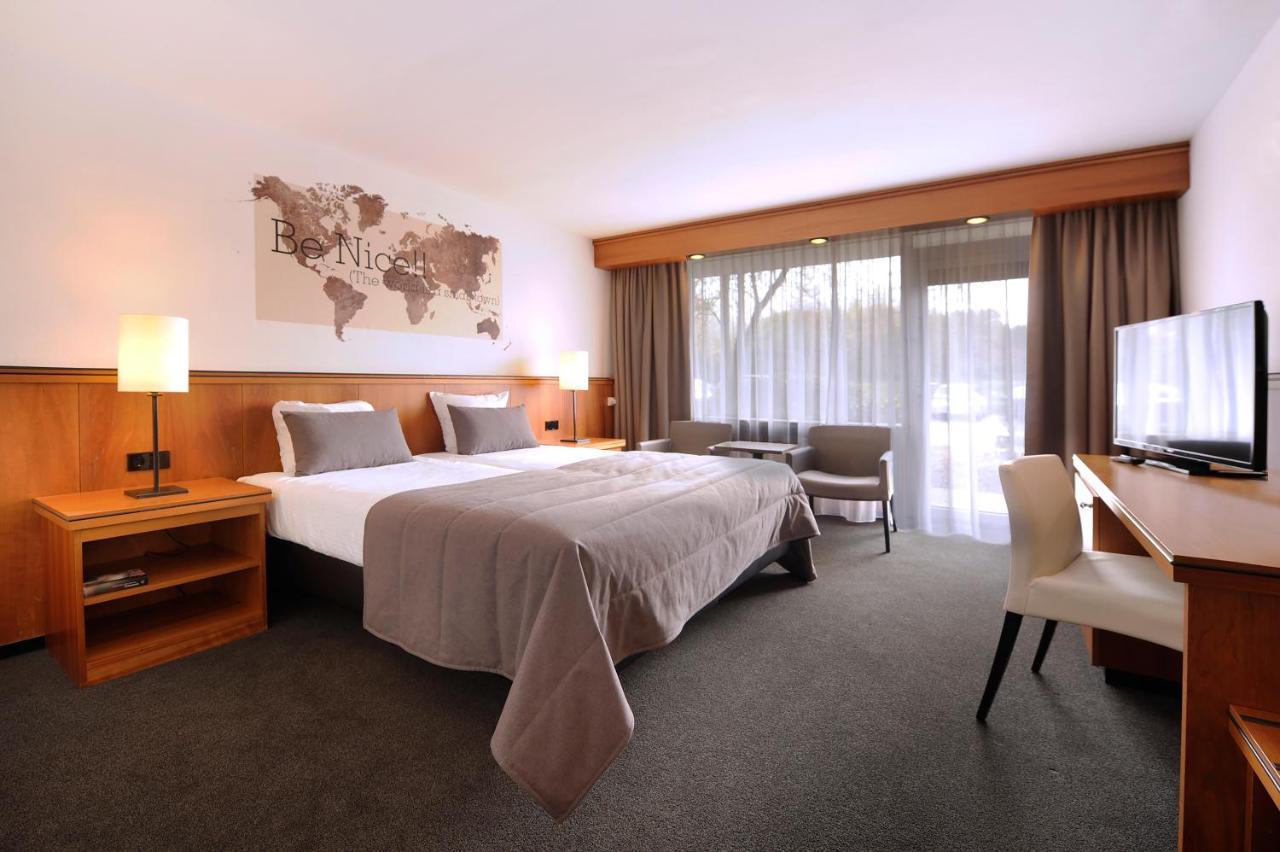 Van Der Valk Hotel Stein Urmond Εξωτερικό φωτογραφία