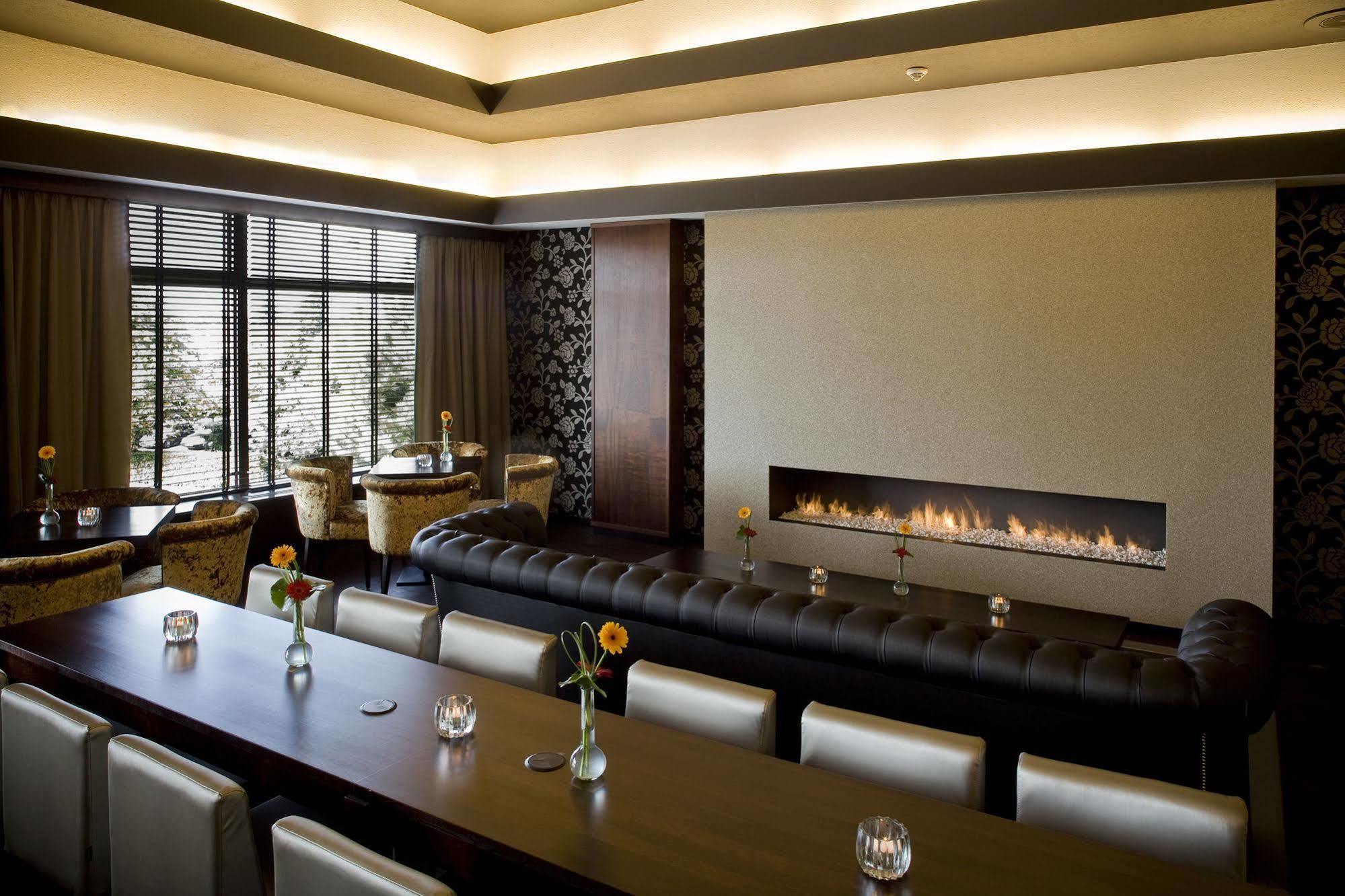 Van Der Valk Hotel Stein Urmond Εξωτερικό φωτογραφία